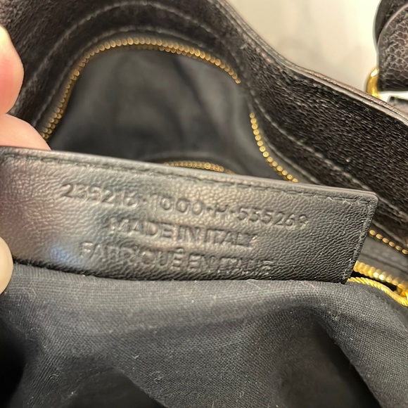 BALENCIAGA
Chevre Gold Metallic Edge Hardware Velo Black LIKE NEW - Picture 12 of 14